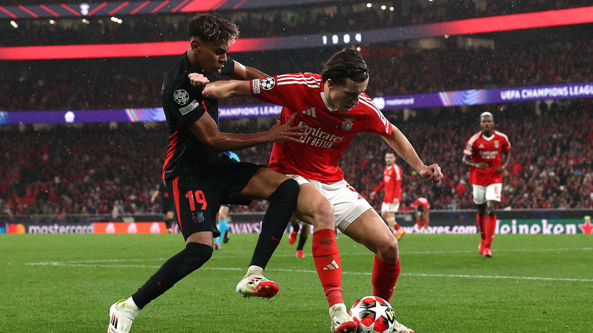 前的表现 前的表现