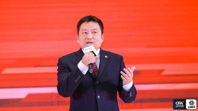 斯威汽车冠名中冠联赛签约仪式在渝举行 斯威汽车冠名中冠联赛签约仪式在渝举行